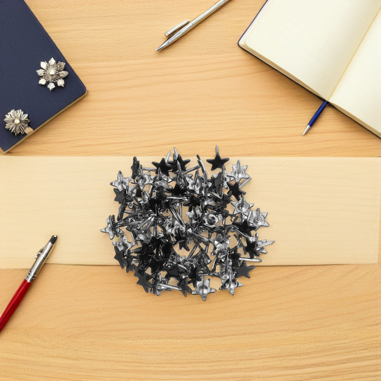 200 Buah Paku Tekan Dekoratif  - Bulletin Board Cork ulasan dan harga